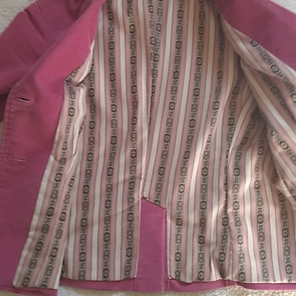 Coat - Picture 6 of 8